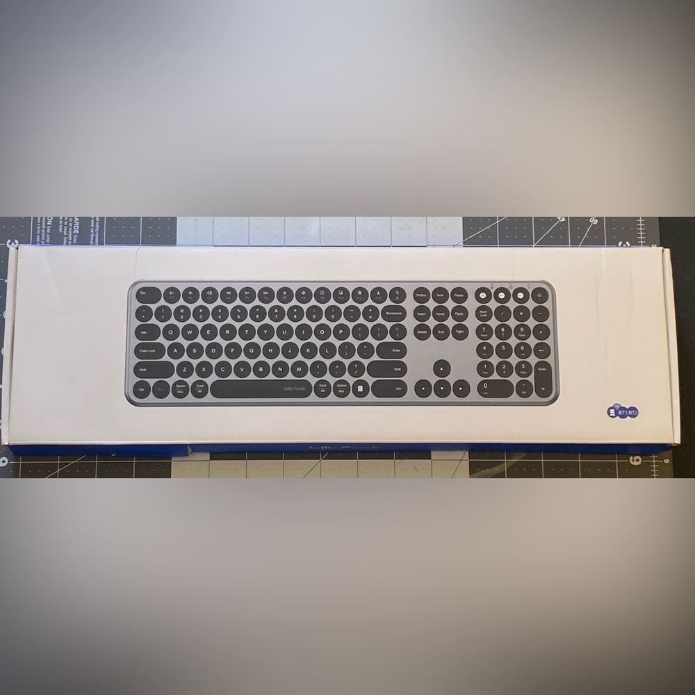 ✨Brand New✨ Jelly Comb Bluetooth Wireless Keyboard.